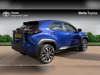 Used Toyota Yaris Cross 2023 for sale - 77997482: Photo