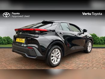 Used Toyota C-HR 2025 for sale - 79706775: Photo