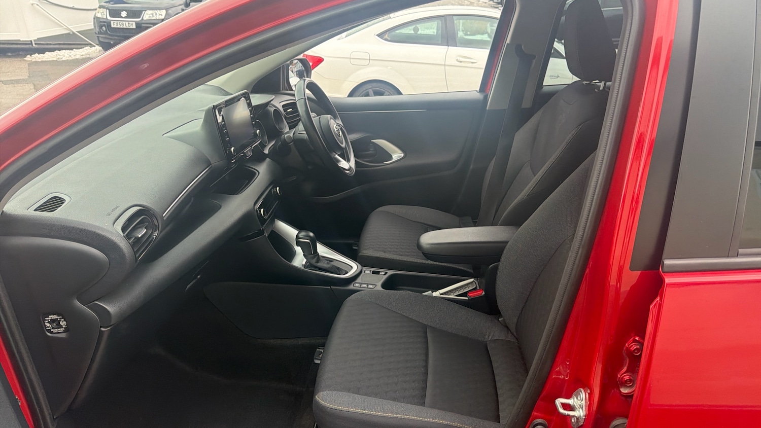 Used Toyota Yaris 2022 for sale - 77154279: Photo 10