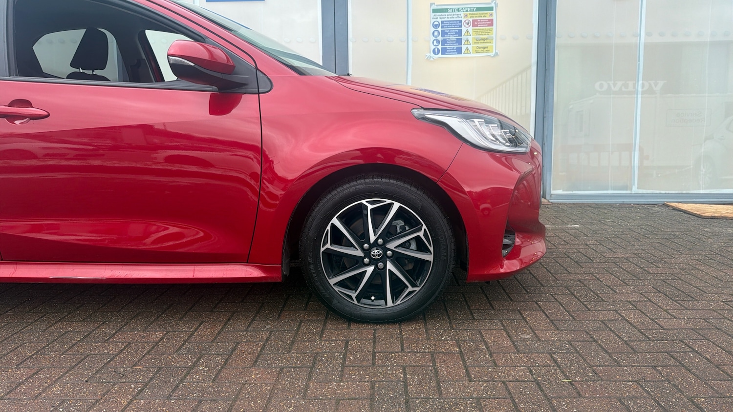 Used Toyota Yaris 2022 for sale - 77154279: Photo 18