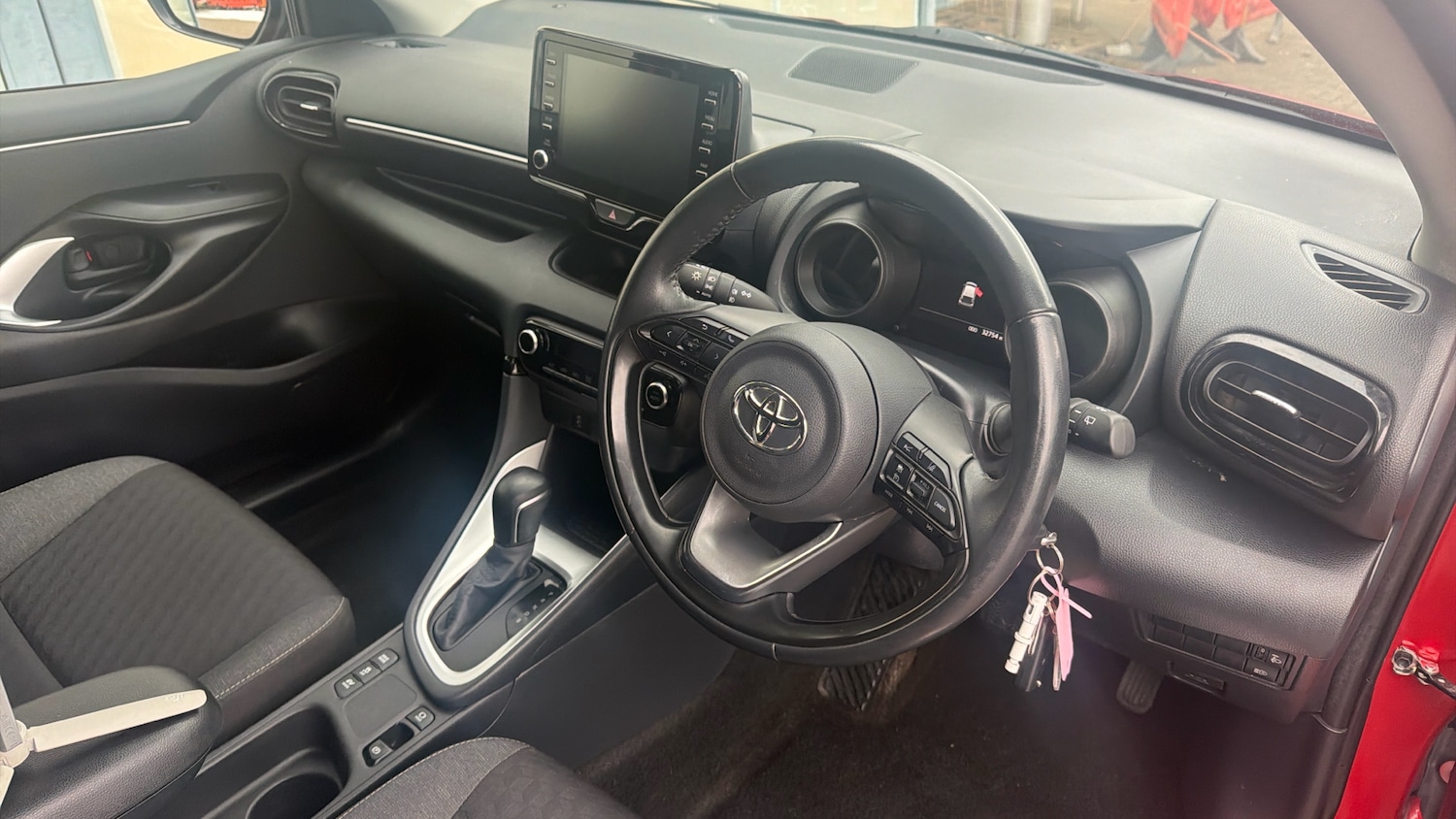 Used Toyota Yaris 2022 for sale - 77154279: Photo 25