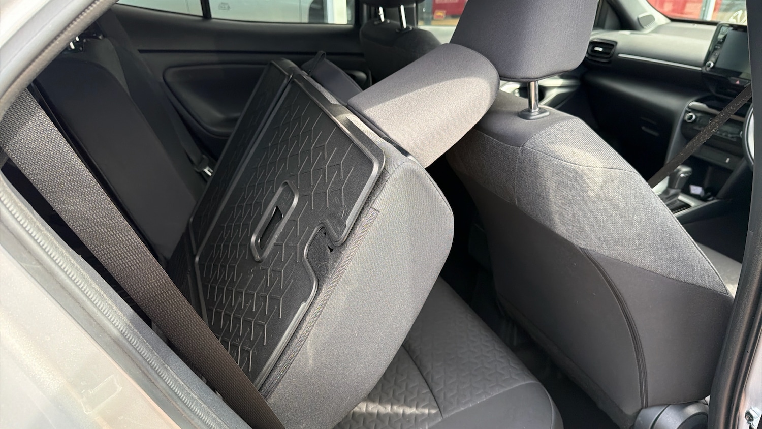 Used Toyota Yaris Cross 2023 for sale - 78222757: Photo 18