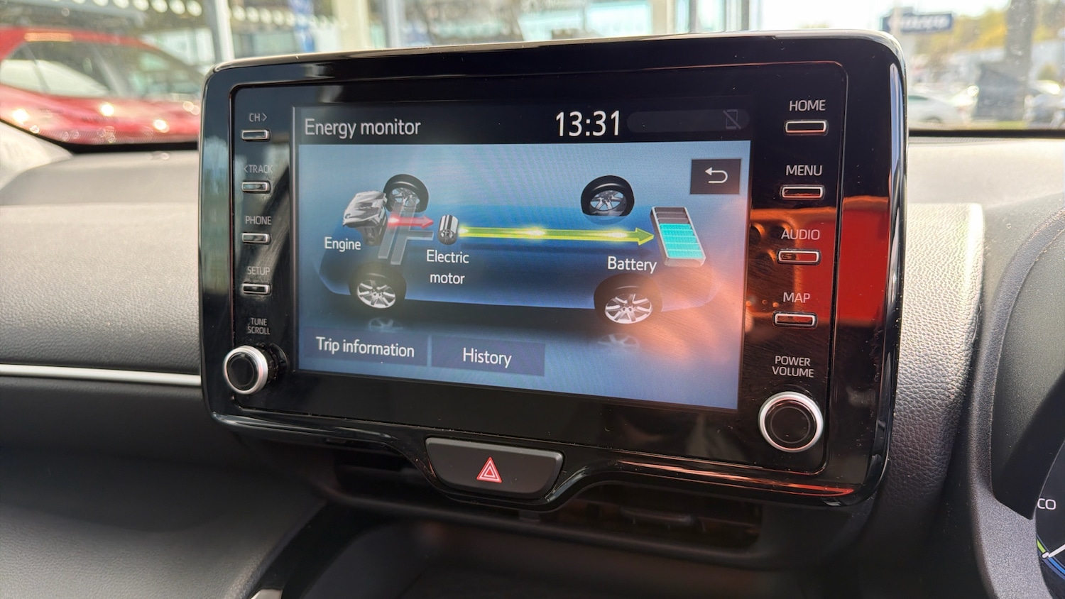 Used Toyota Yaris Cross 2023 for sale - 78222757: Photo 30