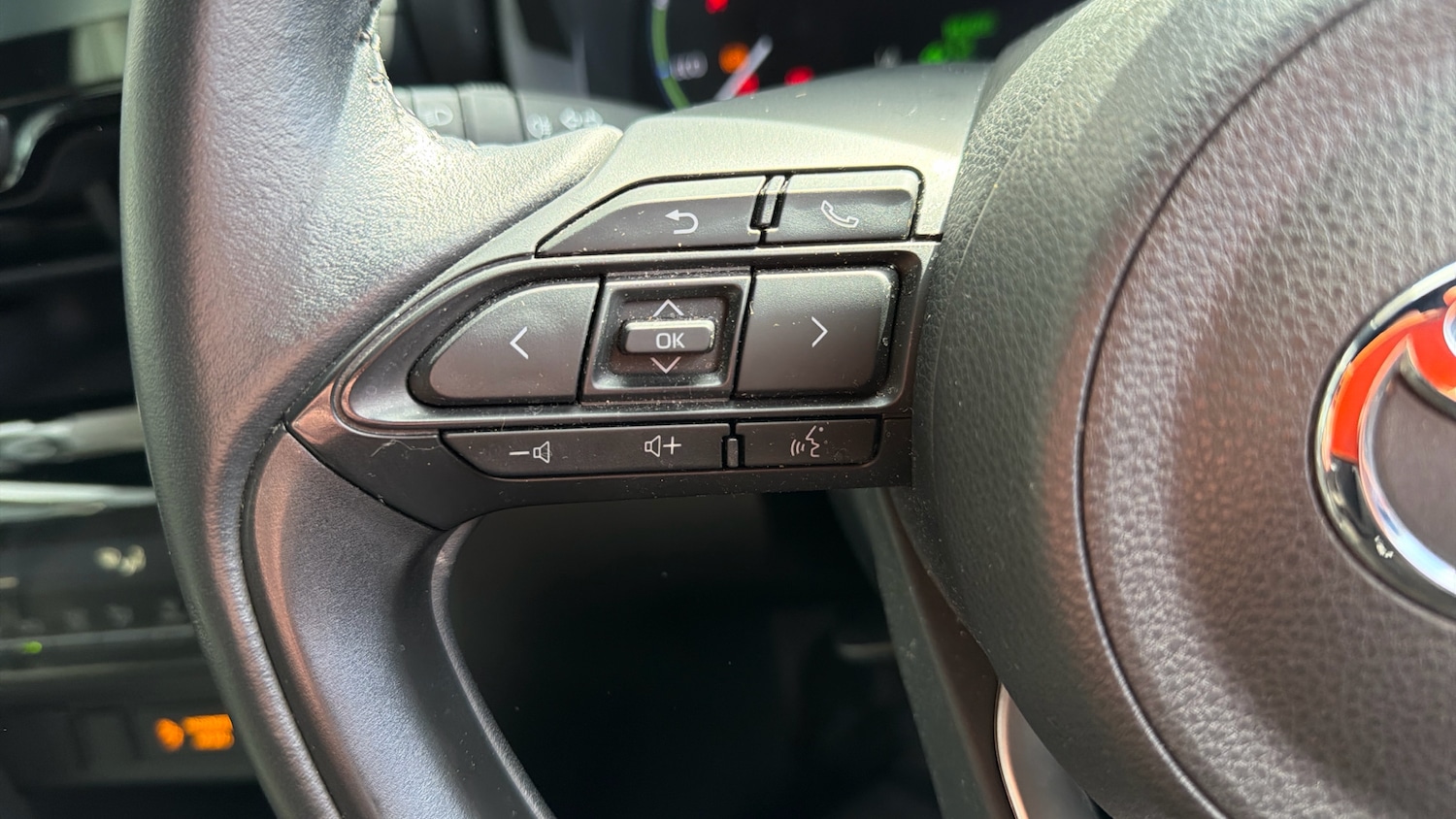 Used Toyota Yaris Cross 2023 for sale - 78222757: Photo 36