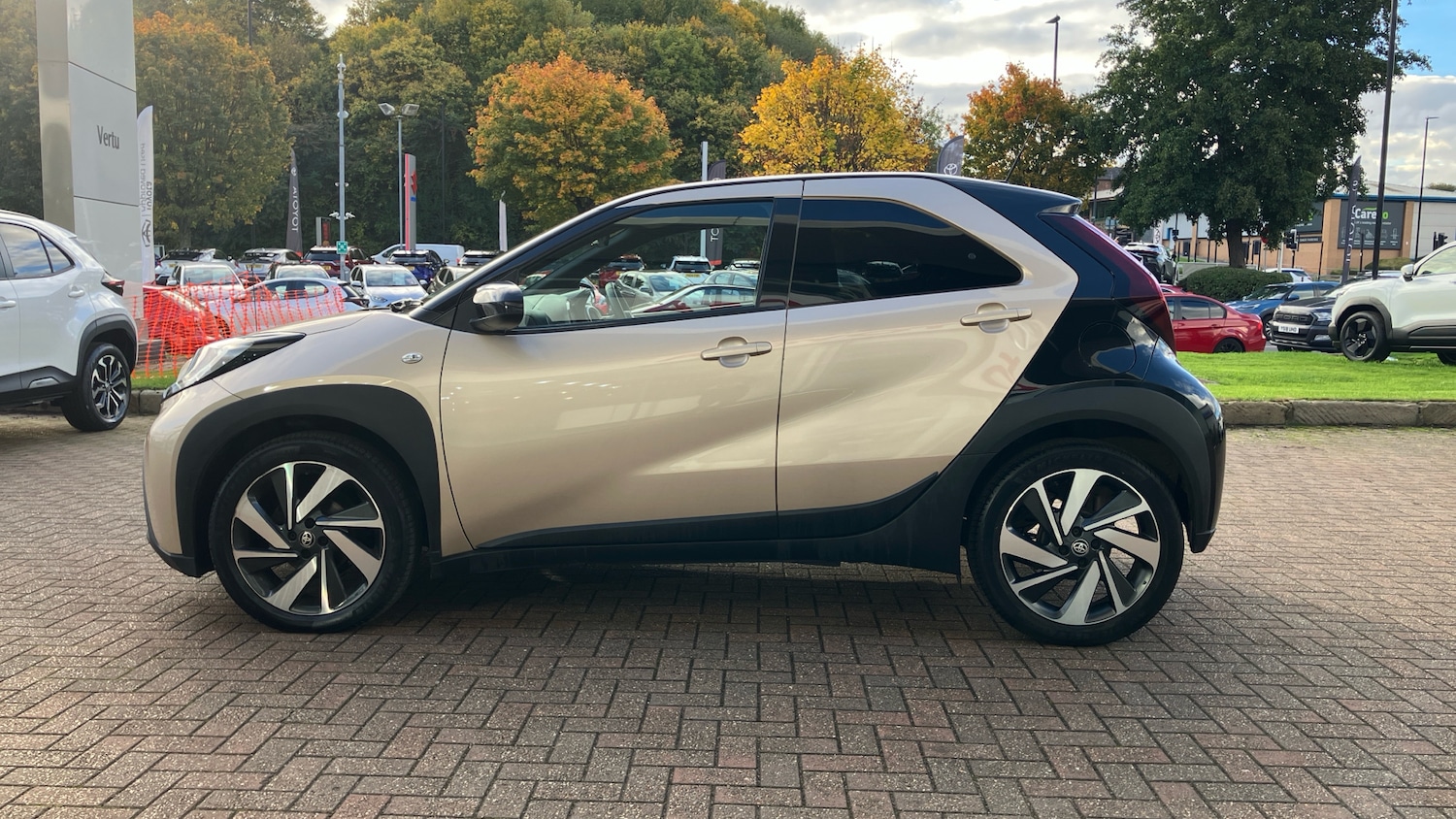 Used Toyota Aygo X 2022 for sale - 76329545: Photo 17