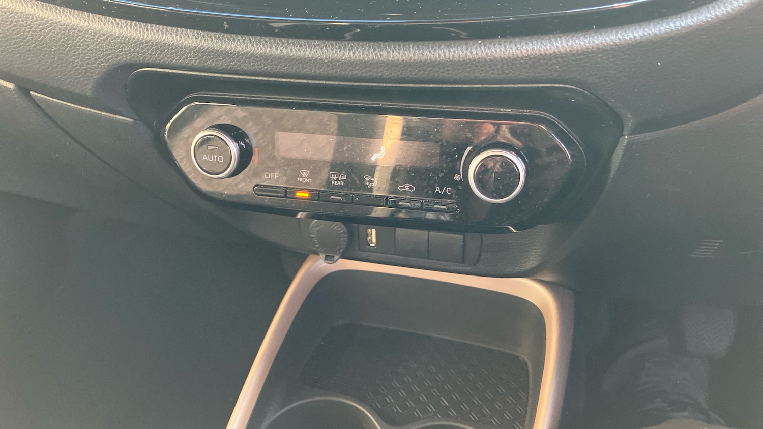 Used Toyota Aygo X 2022 for sale - 76329545: Photo 29
