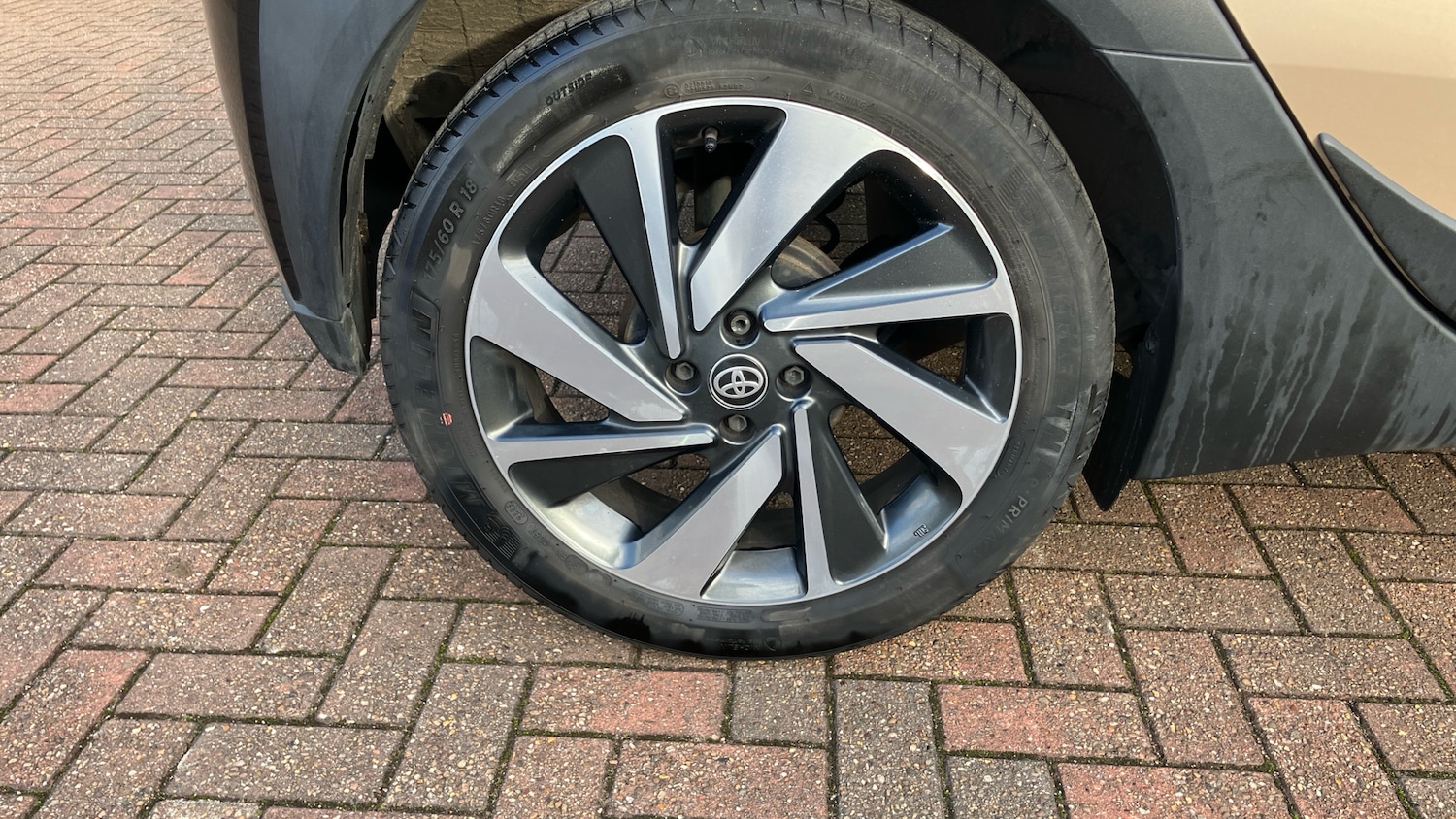 Used Toyota Aygo X 2022 for sale - 76329545: Photo 32