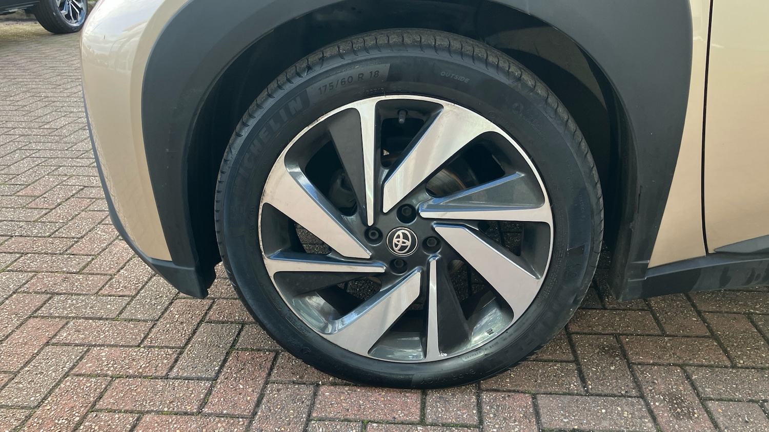 Used Toyota Aygo X 2022 for sale - 76329545: Photo 33