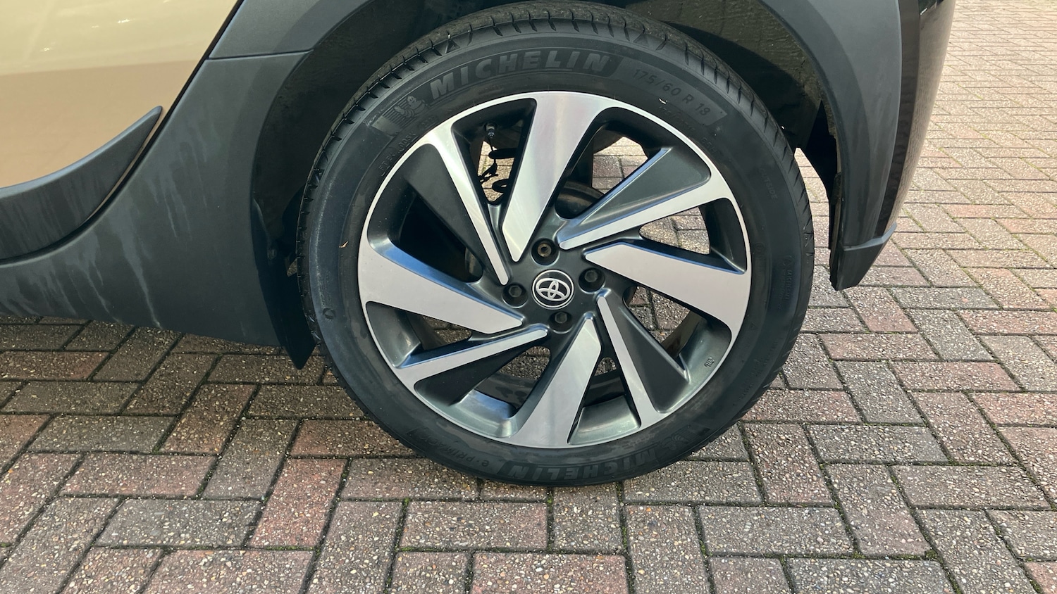 Used Toyota Aygo X 2022 for sale - 76329545: Photo 34
