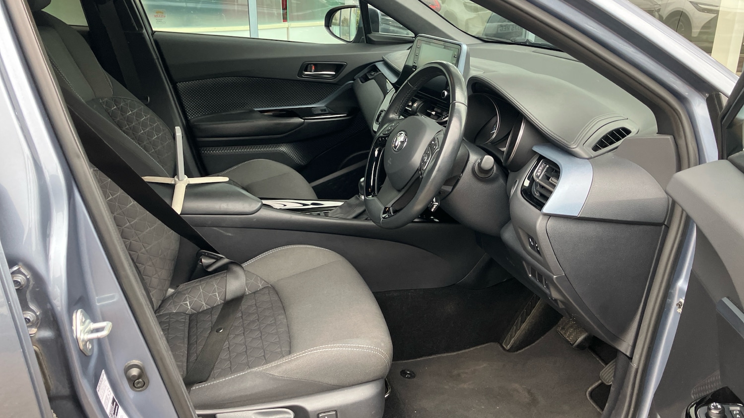 Used Toyota C-HR 2021 for sale - 76396831: Photo 11