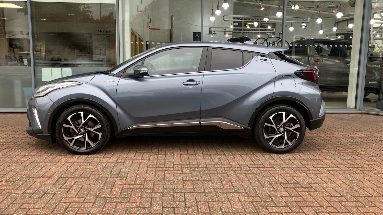 Used Toyota C-HR 2021 for sale - 76396831: Photo 17