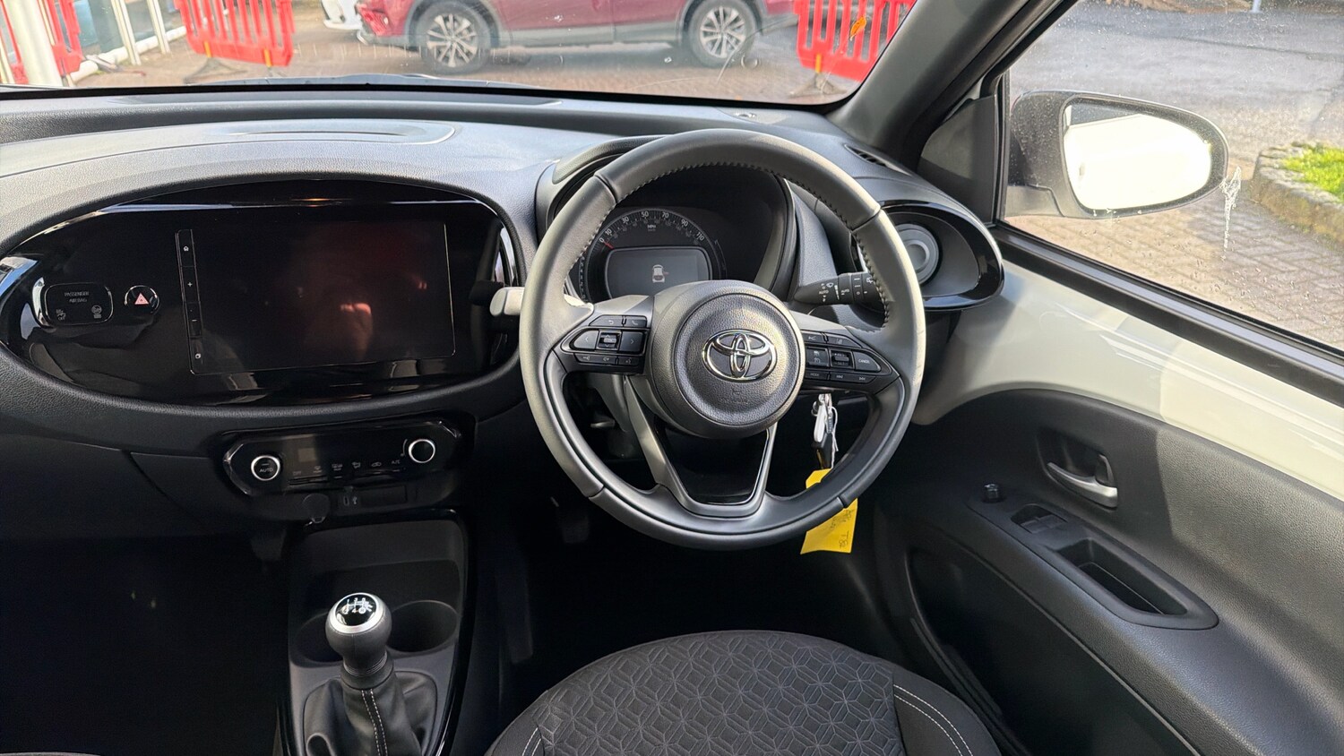 Used Toyota Aygo X 2025 for sale - 76831507: Photo 6
