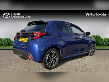 Used Toyota Yaris 2023 for sale - 77595188: Photo
