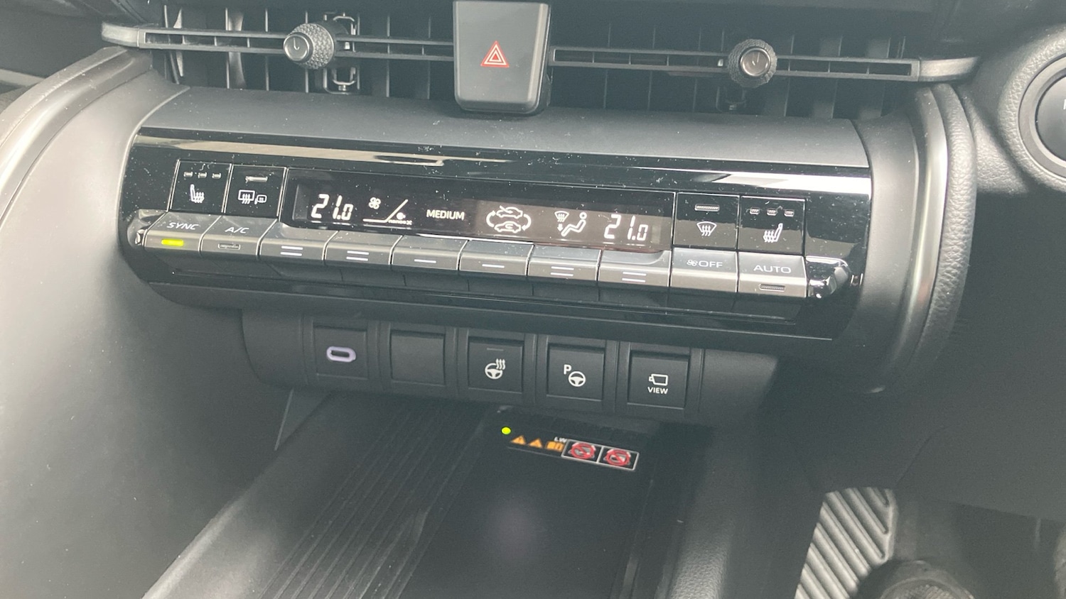 Vehicle 21