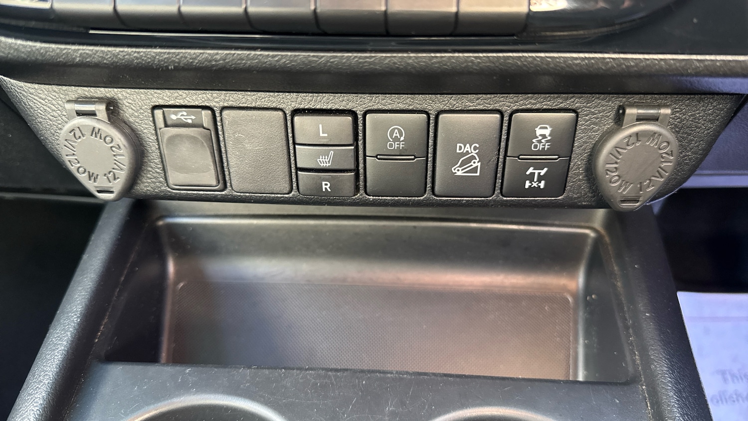 Used Toyota Hilux 2022 for sale - 76594523: Photo 42