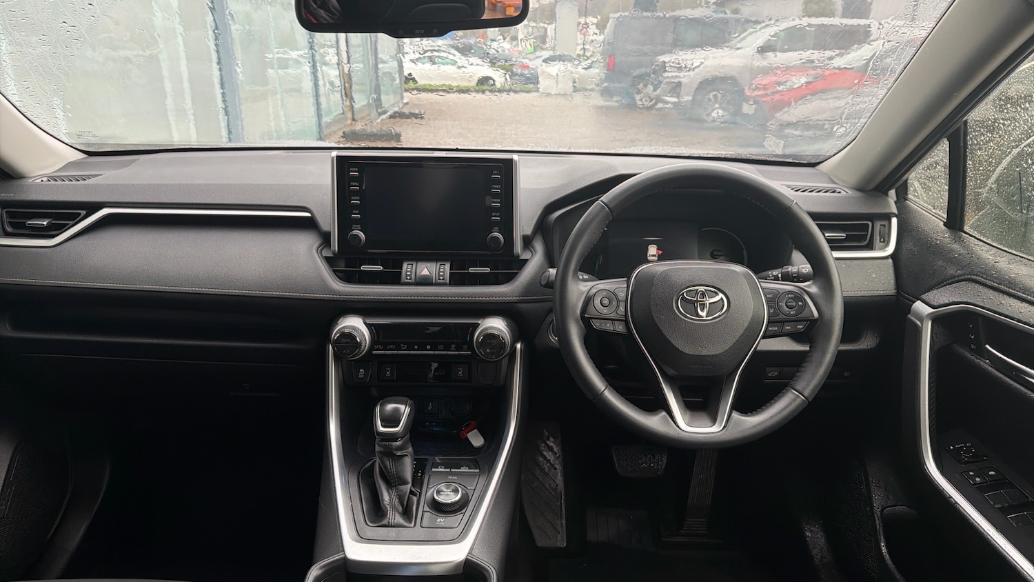 Used Toyota RAV4 2020 for sale - 76545175: Photo 5