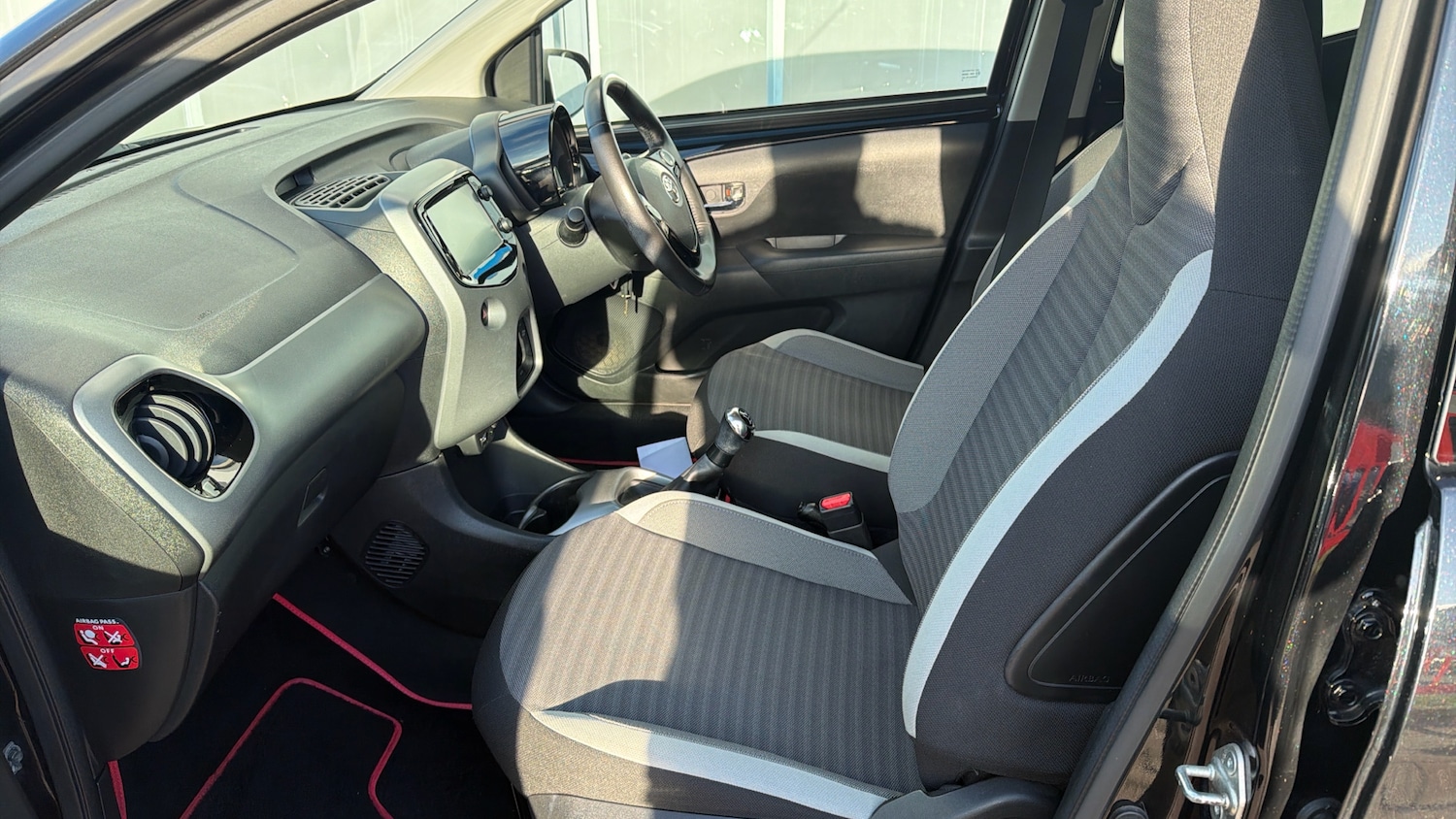 Used Toyota AYGO 2019 for sale - 76796819: Photo 10