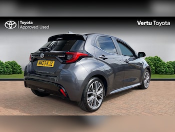 Used Toyota Yaris 2023 for sale - 79479532: Photo