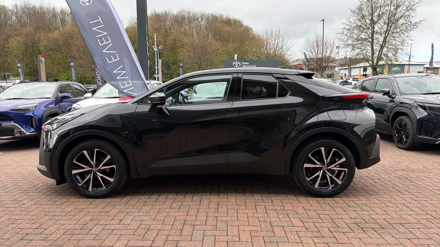 Used Toyota C-HR 2025 for sale - 78185889: Photo 17