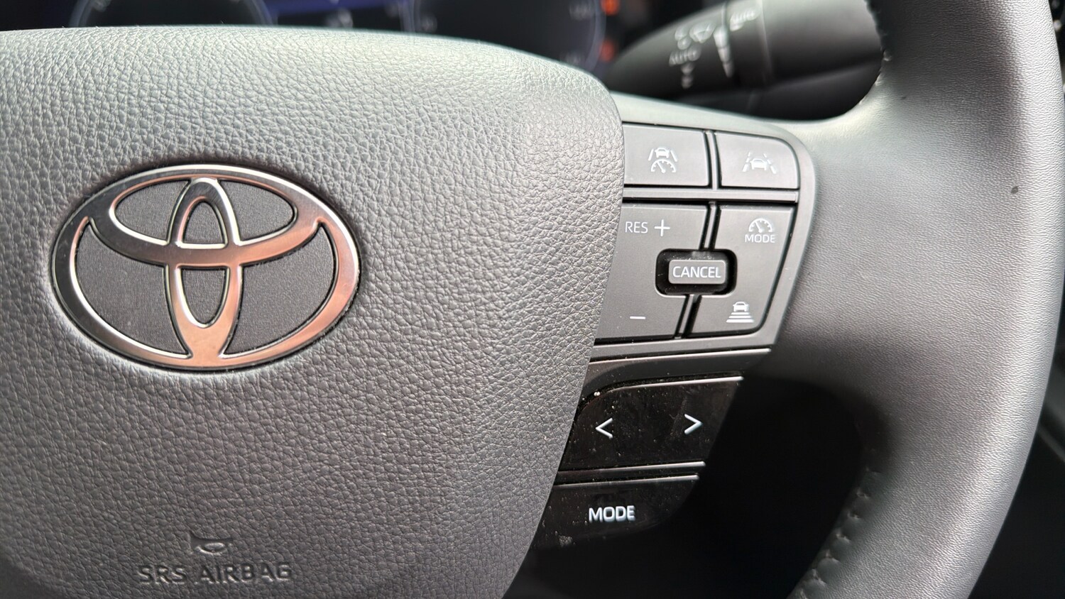 Used Toyota C-HR 2025 for sale - 78185889: Photo 23