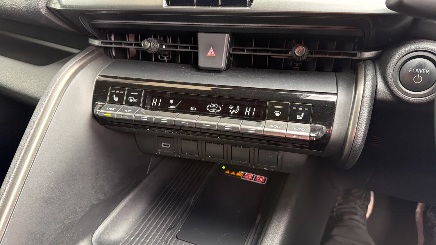 Used Toyota C-HR 2025 for sale - 78185889: Photo 24