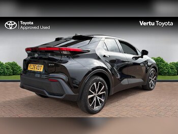 Used Toyota C-HR 2025 for sale - 78185889: Photo