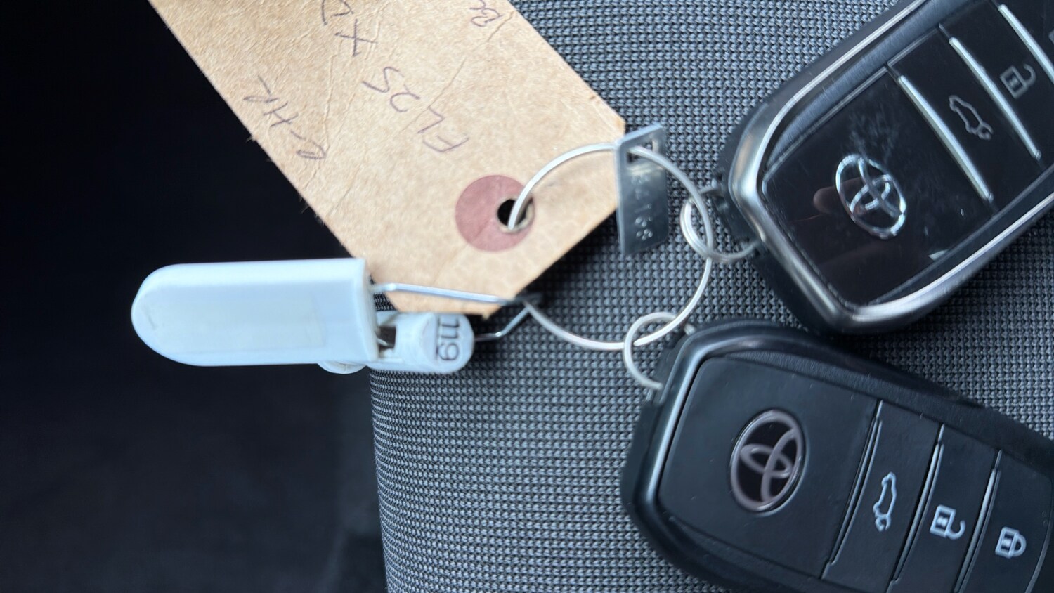 Used Toyota C-HR 2025 for sale - 78185889: Photo 32