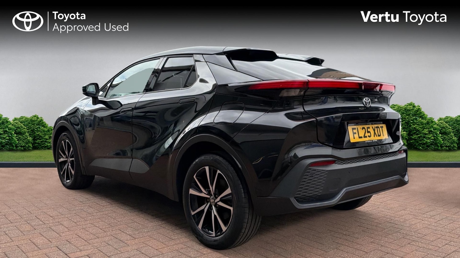Used Toyota C-HR 2025 for sale - 78185889: Photo 4