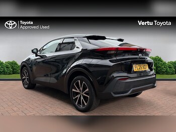Used Toyota C-HR 2025 for sale - 78185889: Photo