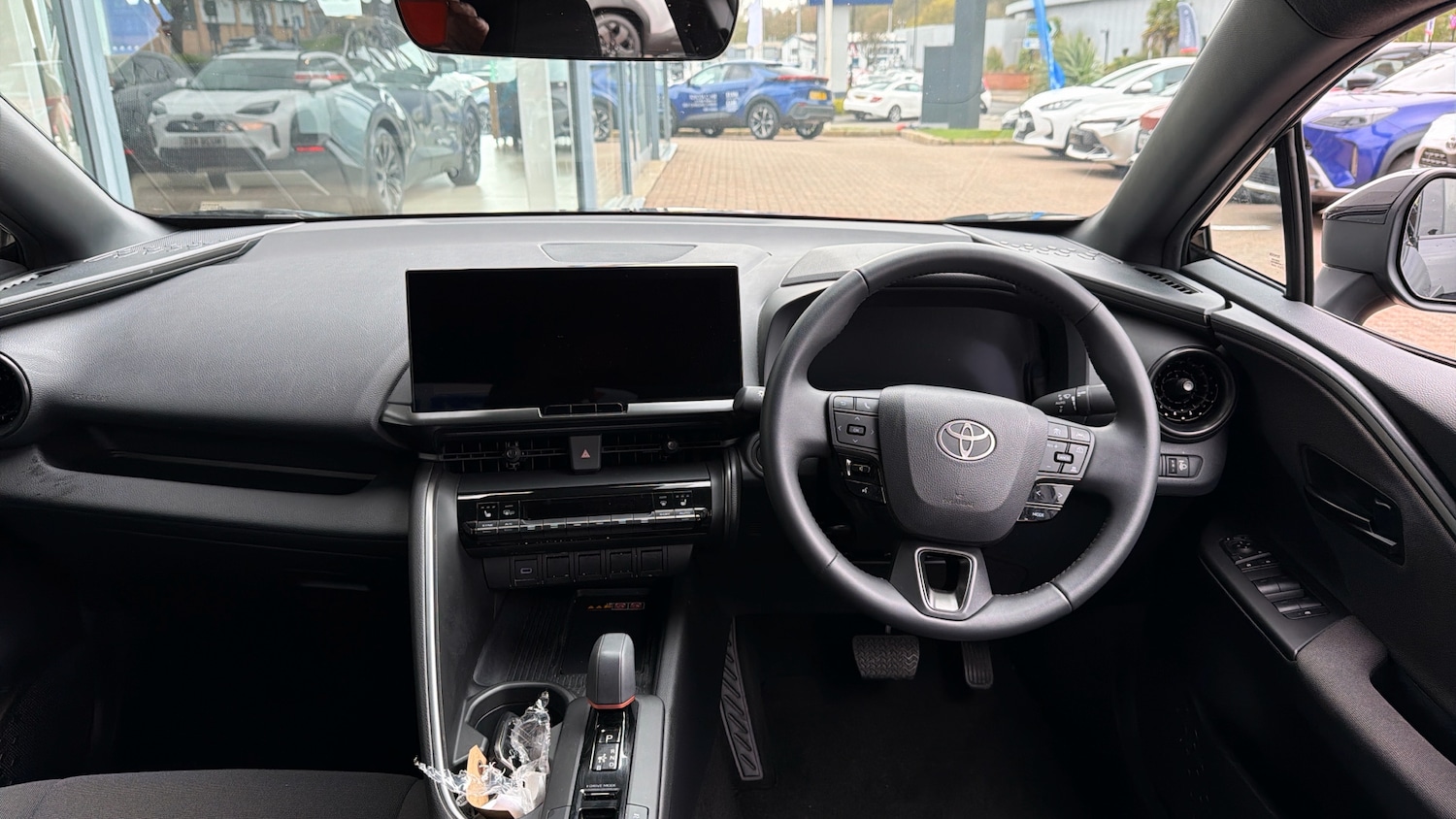 Used Toyota C-HR 2025 for sale - 78185889: Photo 5