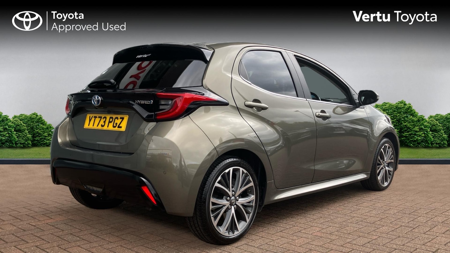 Used Toyota Yaris 2023 for sale - 75997254: Photo 2