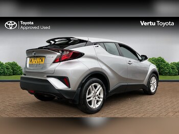 Used Toyota C-HR 2022 for sale - 76391192: Photo