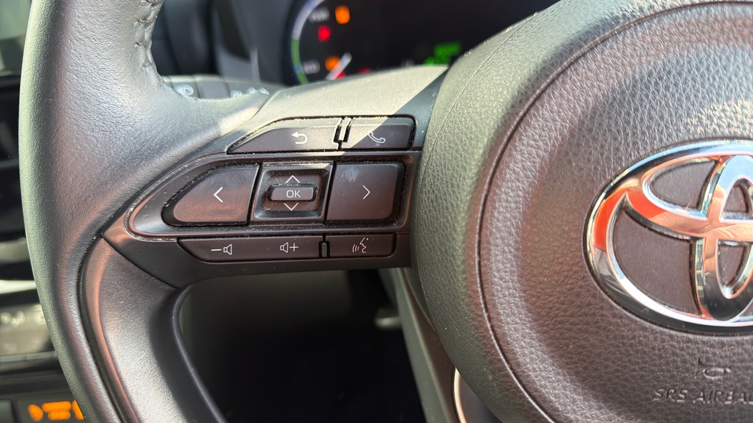 Used Toyota Yaris Cross 2023 for sale - 78222756: Photo 27