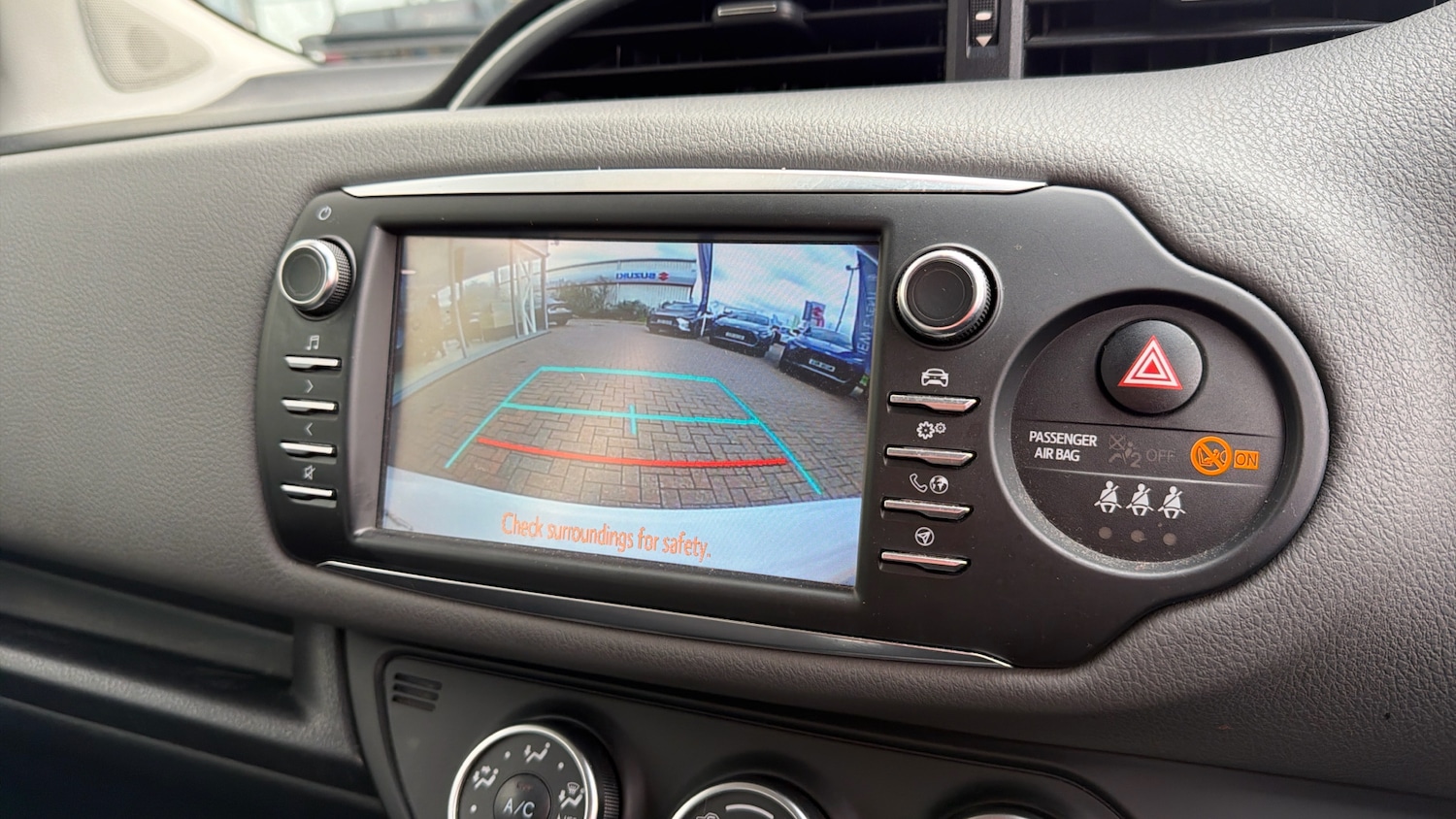 Used Toyota Yaris 2019 for sale - 77718501: Photo 24