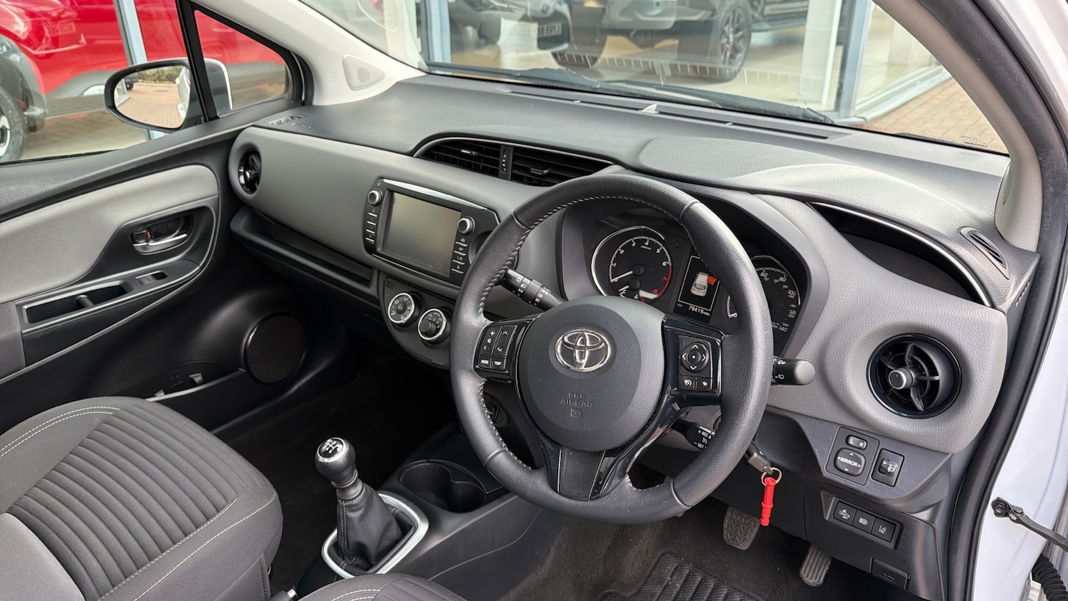 Used Toyota Yaris 2019 for sale - 77718501: Photo 25