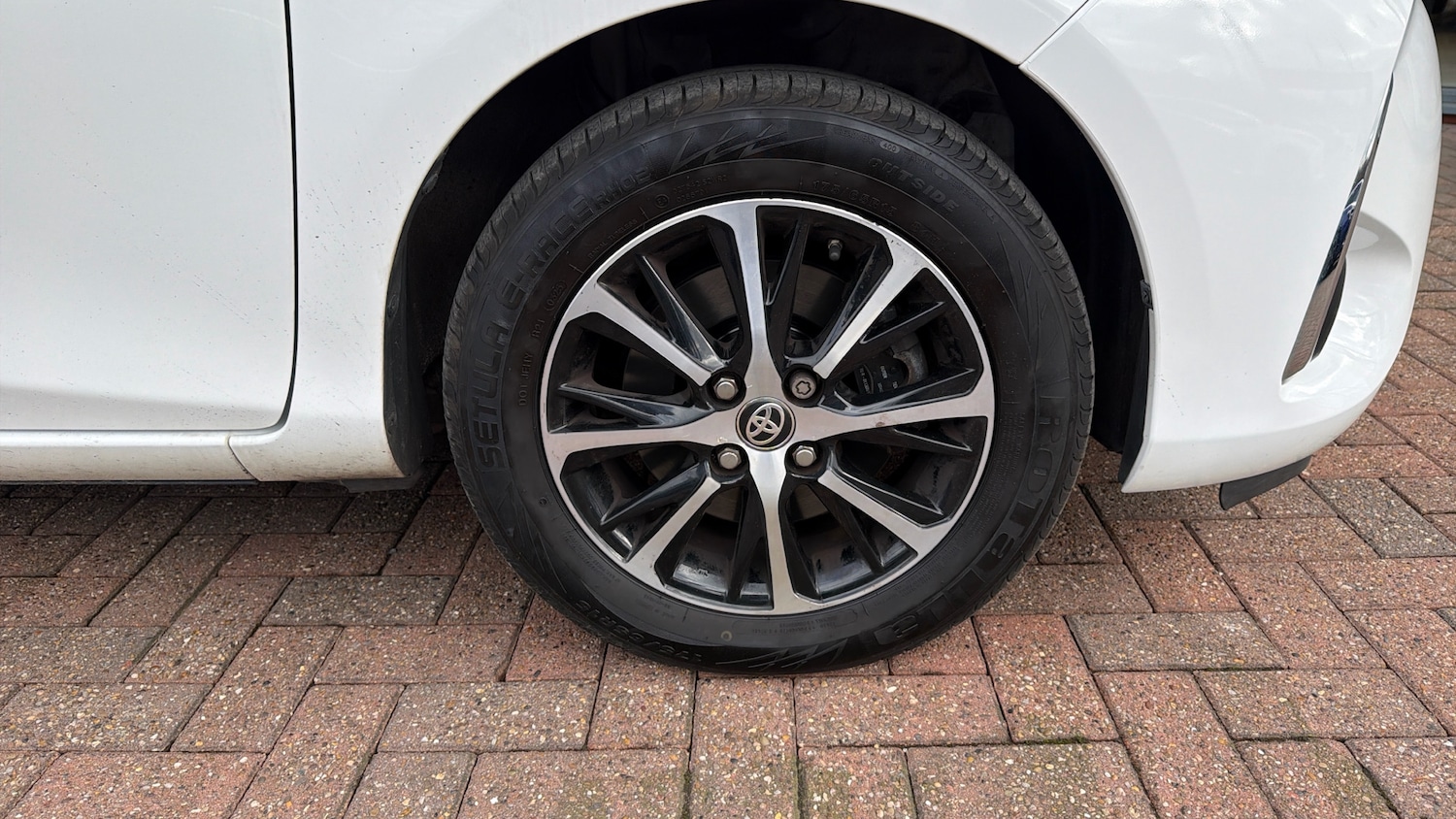 Used Toyota Yaris 2019 for sale - 77718501: Photo 31