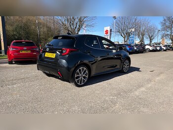 Used Toyota Yaris 2023 for sale - 77988983: Photo