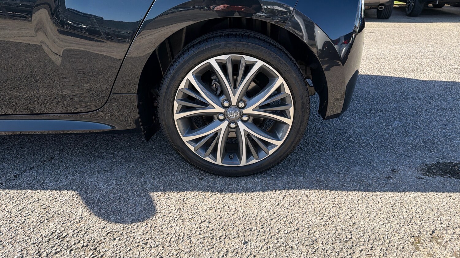 Used Toyota Yaris 2023 for sale - 77988983: Photo 34