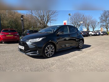 Used Toyota Yaris 2023 for sale - 77988983: Photo