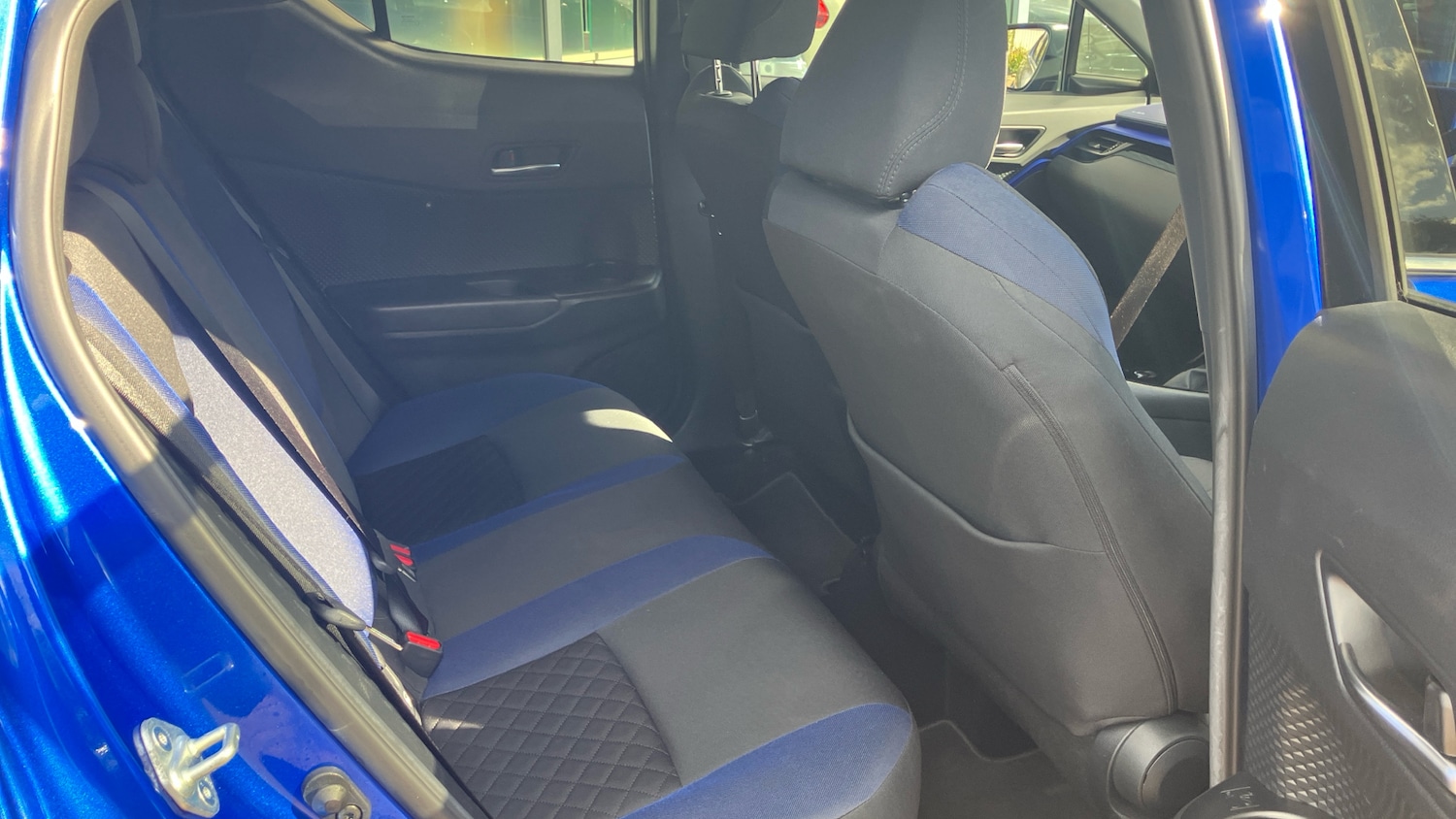 Used Toyota C-HR 2021 for sale - 76321688: Photo 12