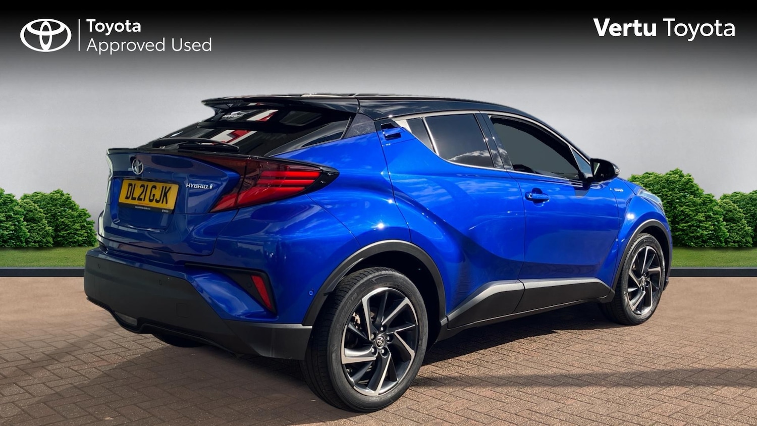 Used Toyota C-HR 2021 for sale - 76321688: Photo 2