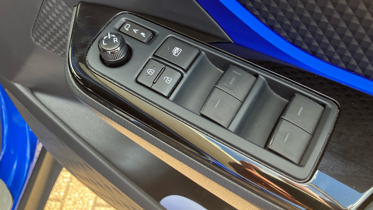 Used Toyota C-HR 2021 for sale - 76321688: Photo 26