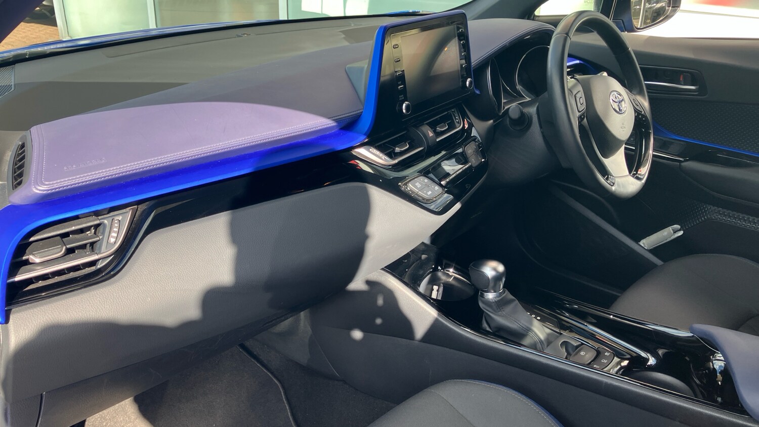 Used Toyota C-HR 2021 for sale - 76321688: Photo 34