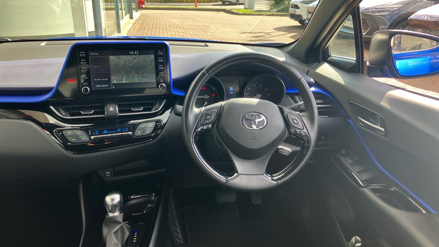 Used Toyota C-HR 2021 for sale - 76321688: Photo 6