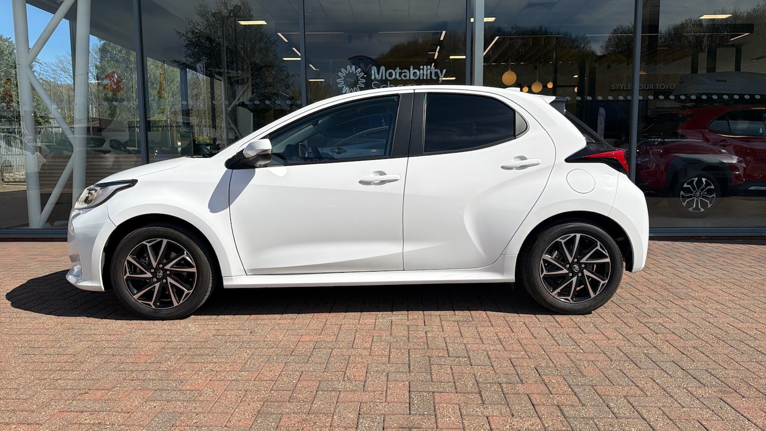 Used Toyota Yaris 2023 for sale - 78185880: Photo 24