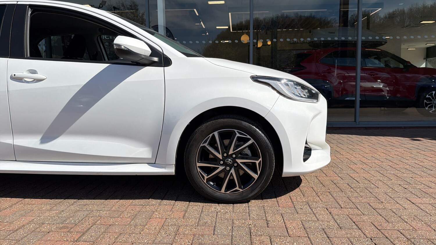 Used Toyota Yaris 2023 for sale - 78185880: Photo 25