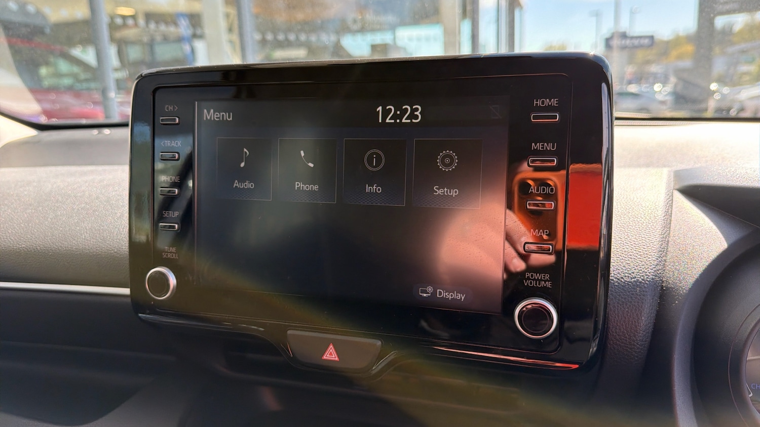 Used Toyota Yaris 2023 for sale - 78185880: Photo 31