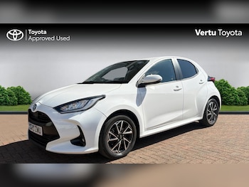 Used Toyota Yaris 2023 for sale - 78185880: Photo
