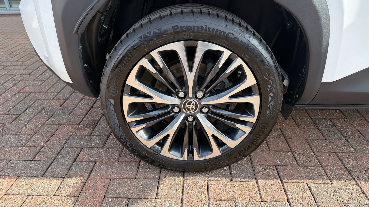 Used Toyota Yaris Cross 2022 for sale - 77595146: Photo 32