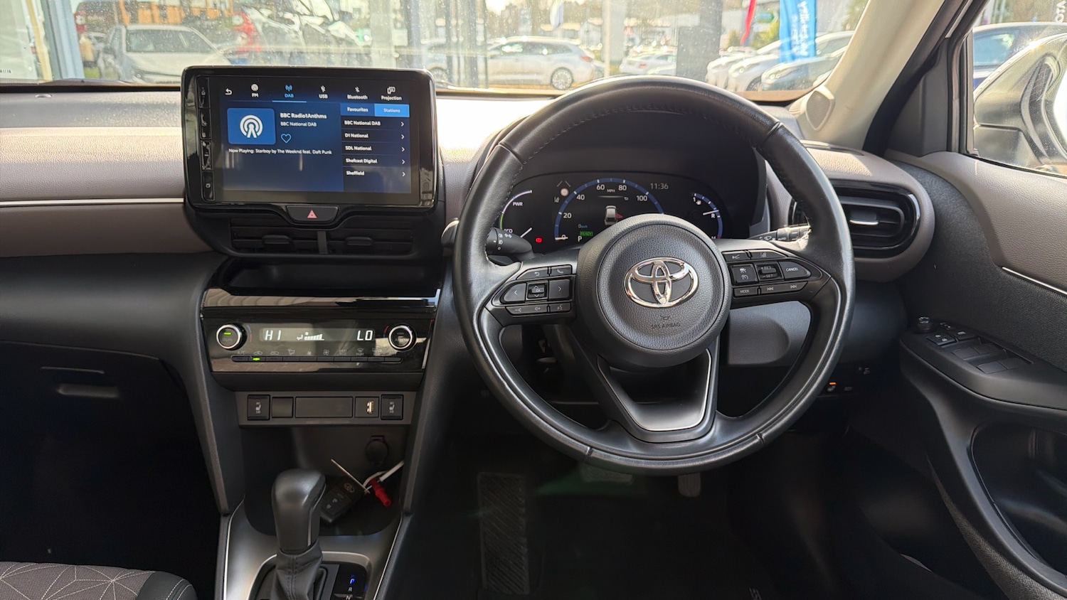 Used Toyota Yaris Cross 2022 for sale - 77595146: Photo 8